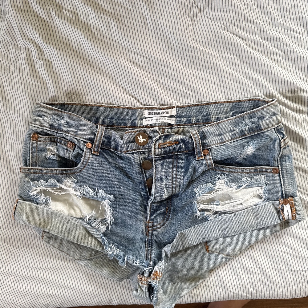One Teaspoon Denim Shorts size 26